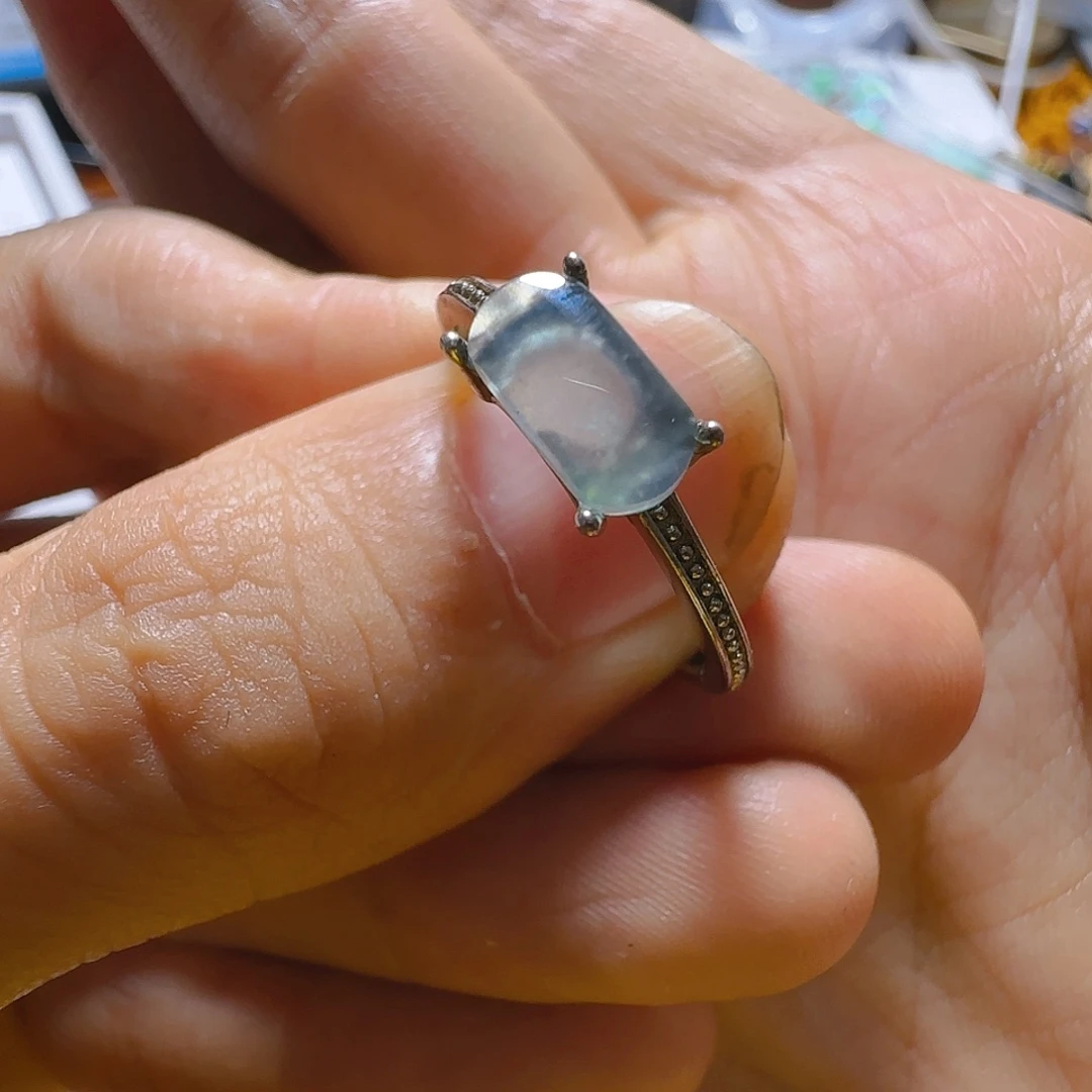 {***}翡翠未镶嵌颈饰翡翠35