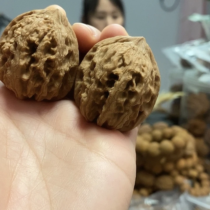 把件文玩核桃37.5大古石小众
