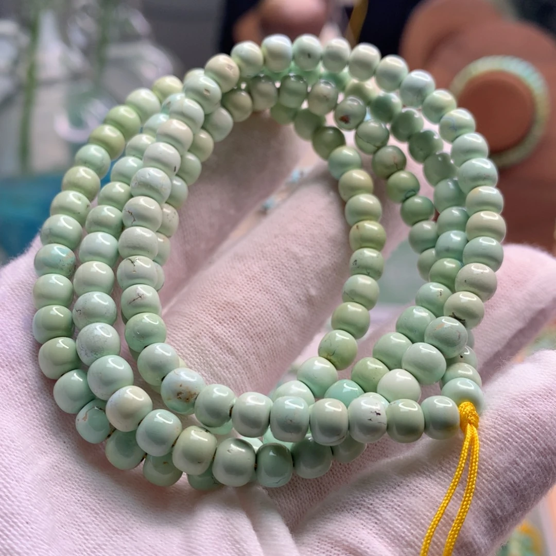 绿松石未镶嵌饰品