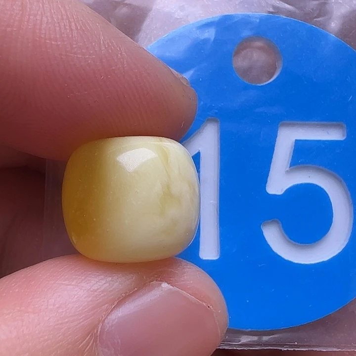 未镶嵌蜜蜡裸石花粉12m m