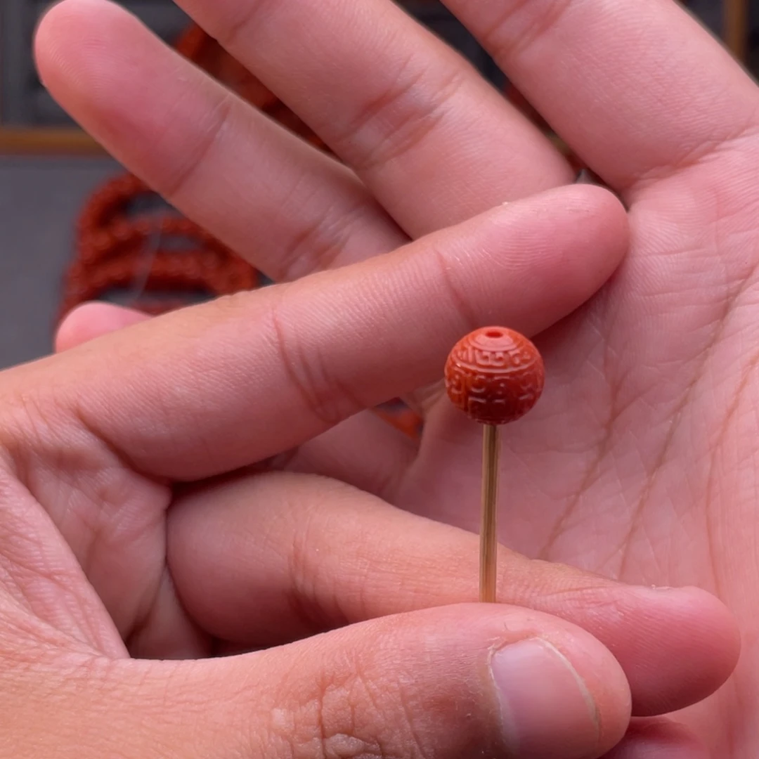 大***東南红玛瑙未镶嵌配饰卡9mm