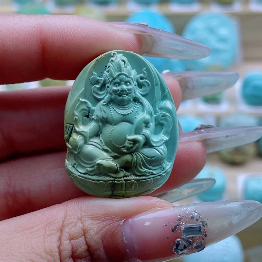 绿松石未镶嵌珠宝奇石