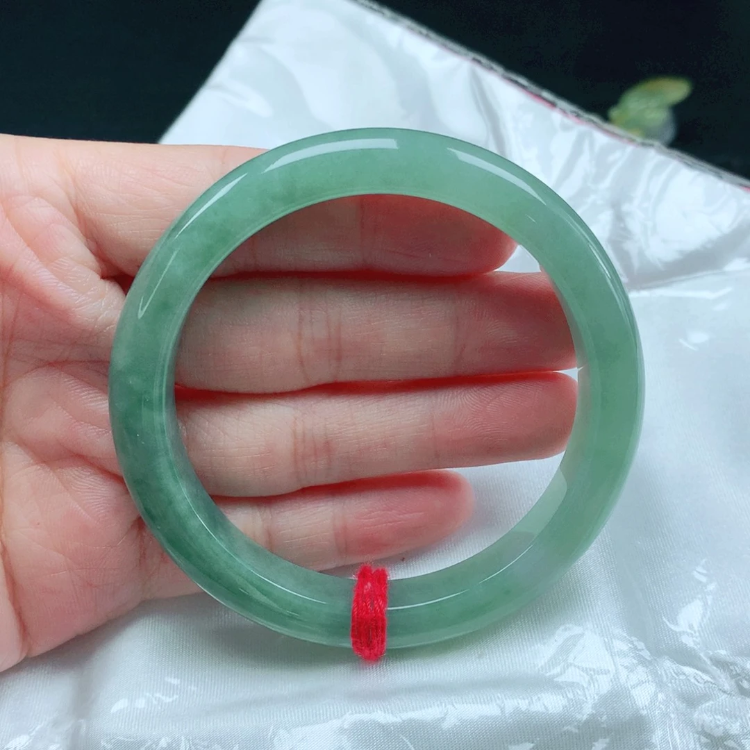 未镶嵌手镯翡翠55