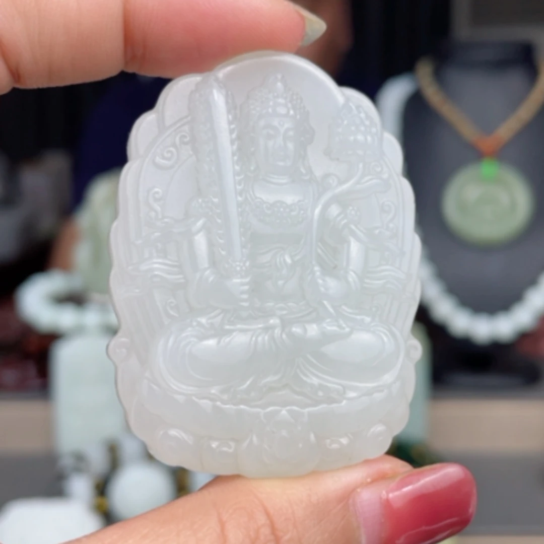 【闪购商品】颈饰未镶嵌和田玉