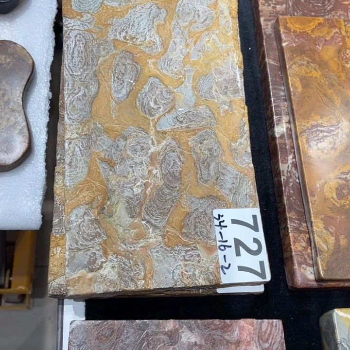 紫砂茶盘山**筑玉化壶承