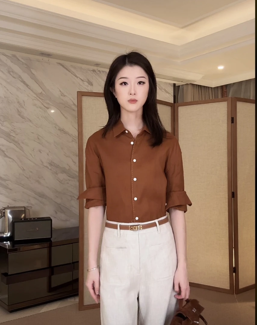 翻领天然贝壳扣简约衬衫