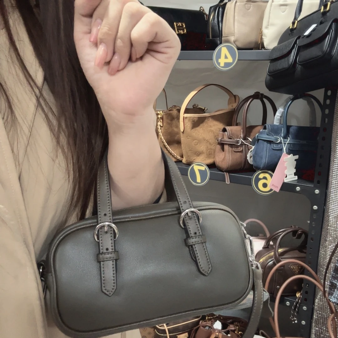 蚕丝头层牛皮保龄球可手提，可斜挎军绿色