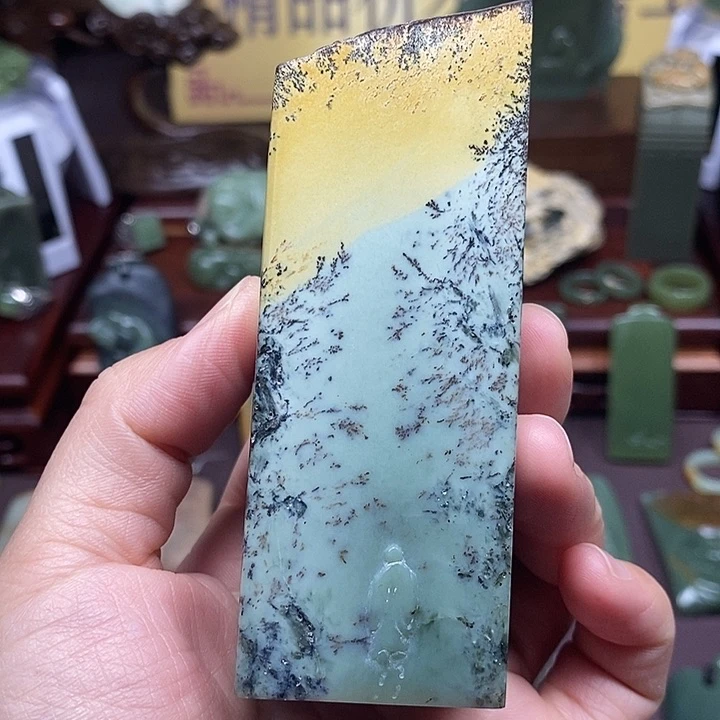 岫岩河磨玉（透闪石质玉）析木未镶嵌