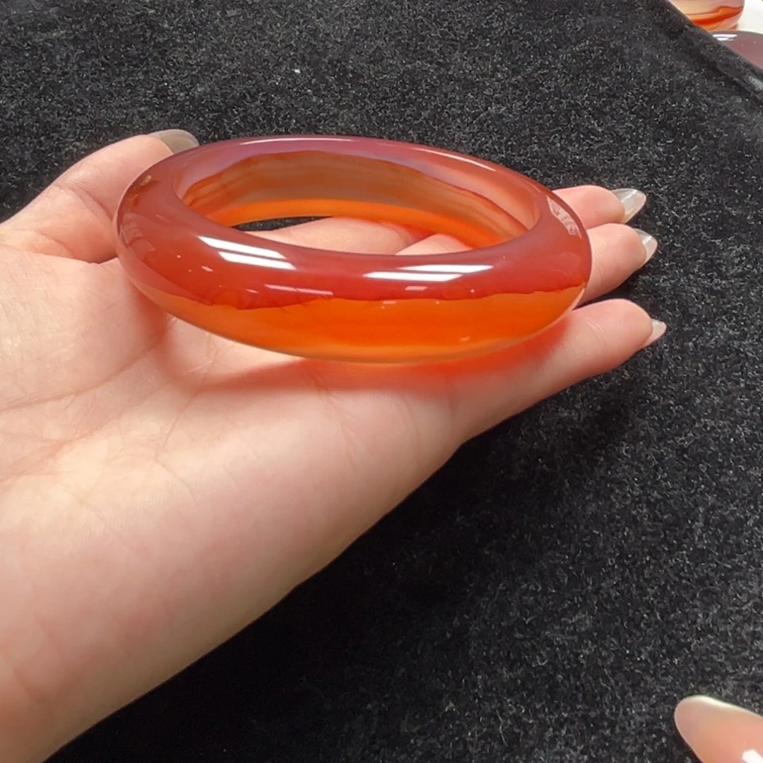 手镯玛瑙/玉髓未镶嵌