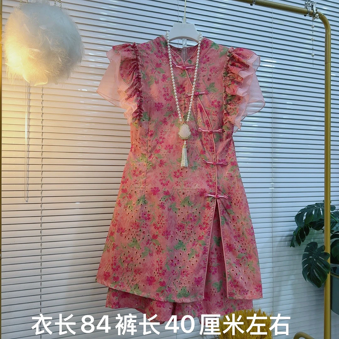 气质胖MM时尚菲菲袖碎花盘扣开衩连衣裙搭配短裤新中式套装