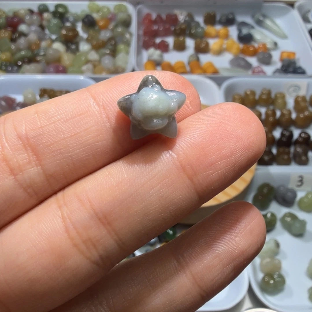 和田玉未镶嵌珠宝奇石