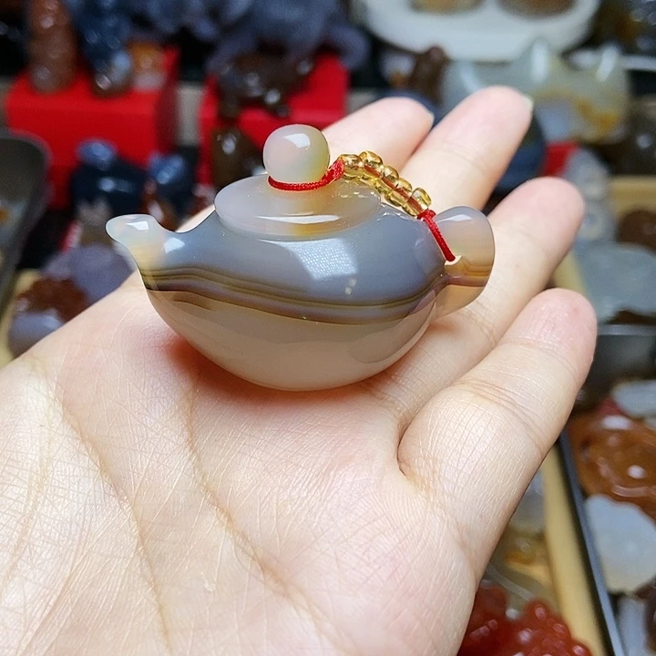 未镶嵌颈饰玛瑙/玉髓