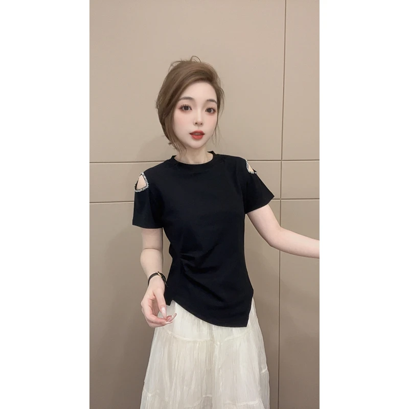 时尚显瘦镶钻小众设计感圆领上衣010