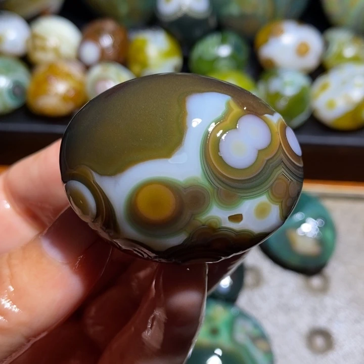 未镶嵌玛瑙/玉髓珠宝半成品57