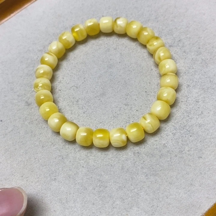 蜜蜡未镶嵌裸石串