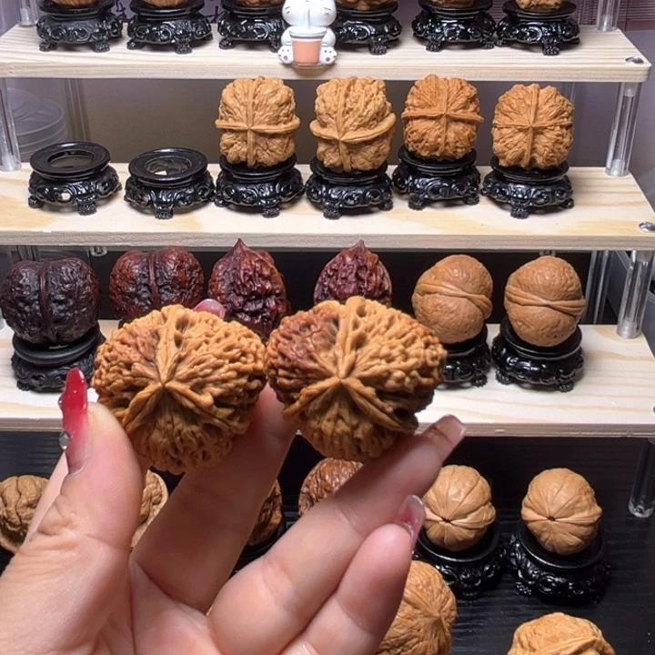 文玩核桃吊坠19w水龙纹三棱40尺