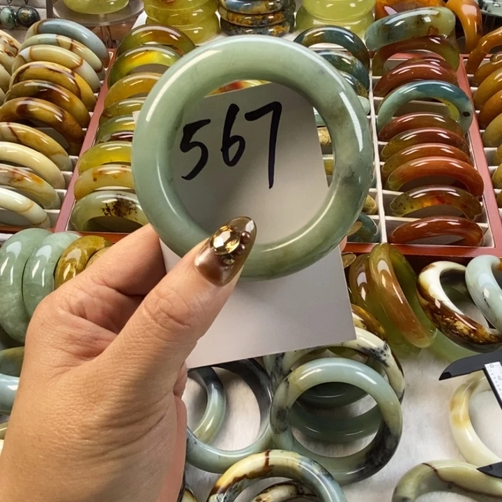 蛇纹石玉未镶嵌手镯53