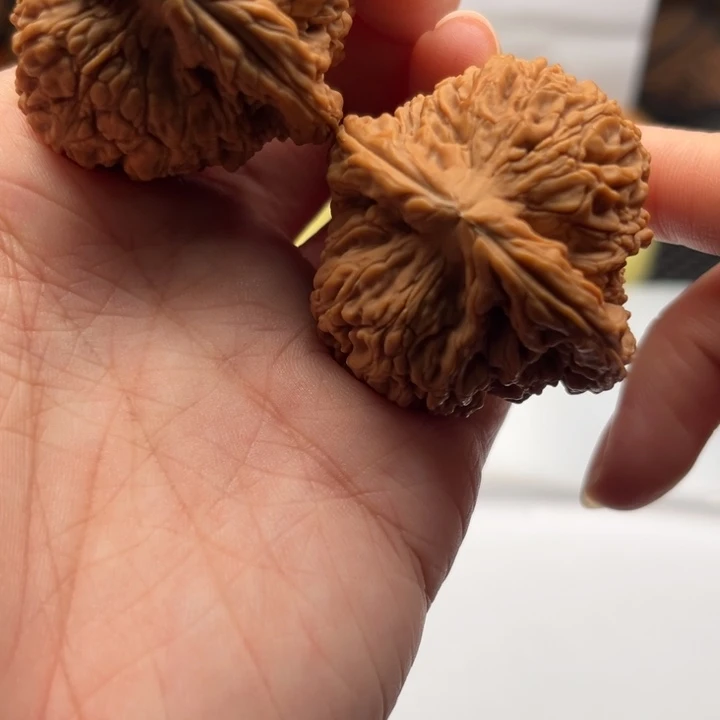 文玩核桃吊坠南疆42