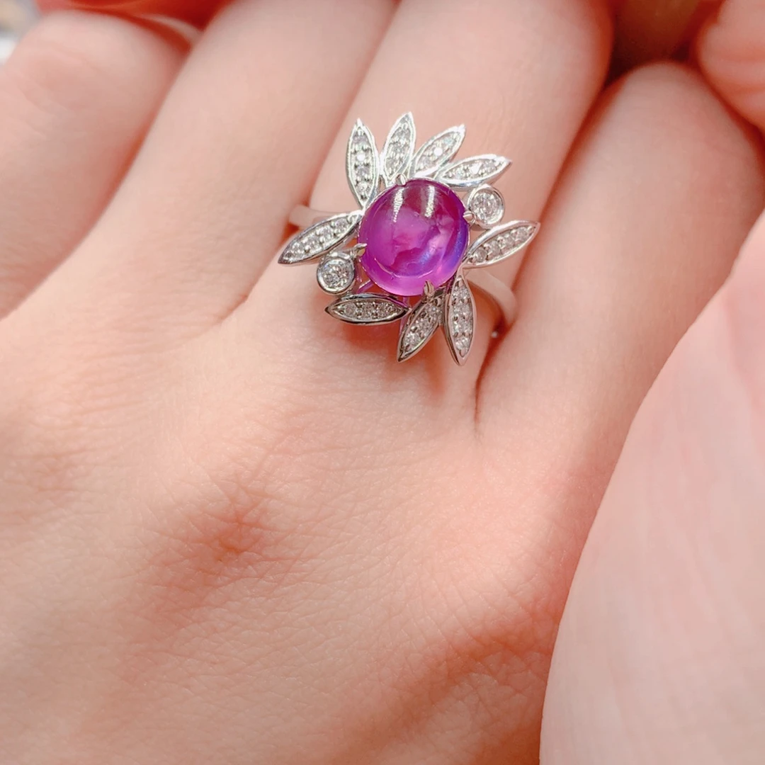 蓝宝石戒指18K金镶嵌