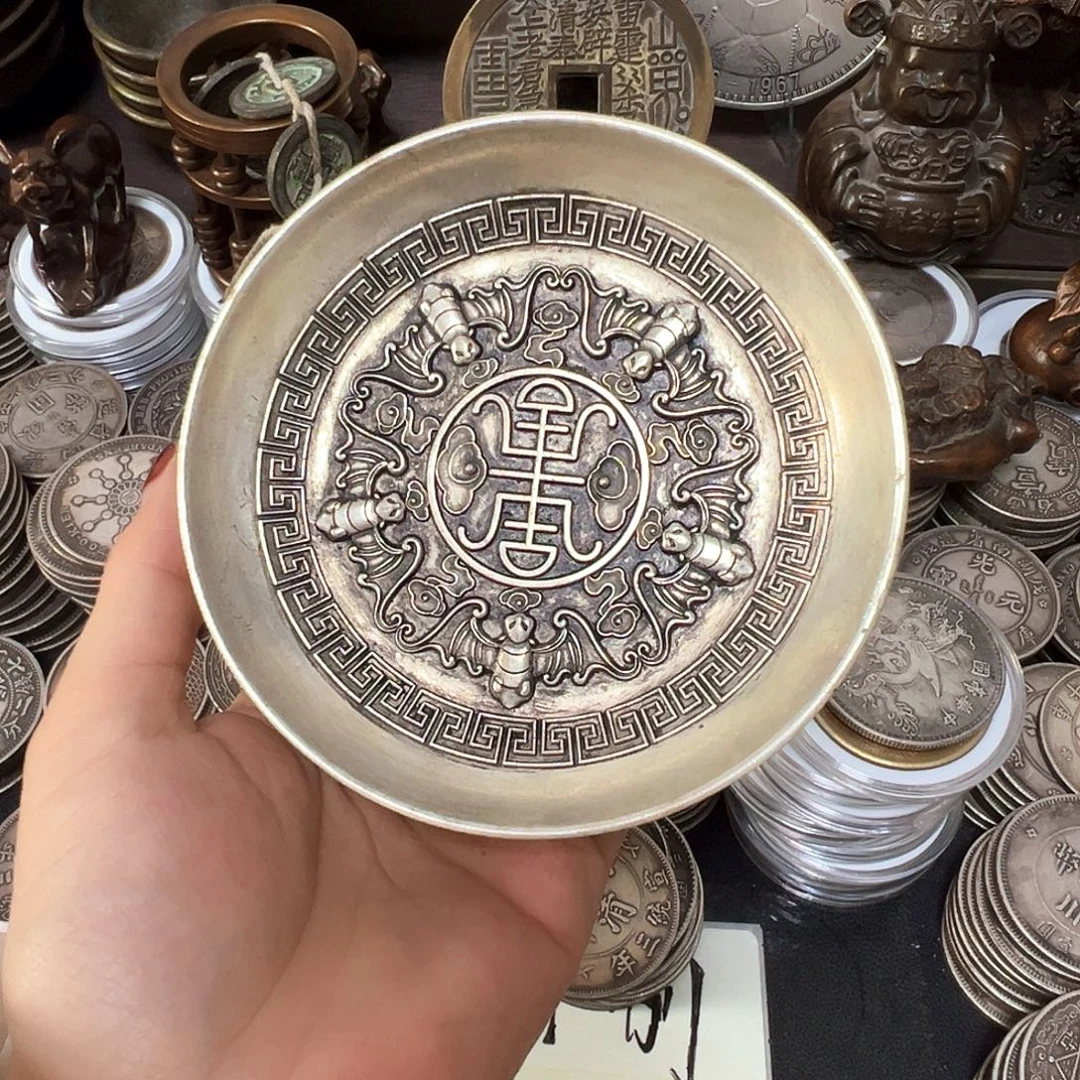 金属复古风格摆件