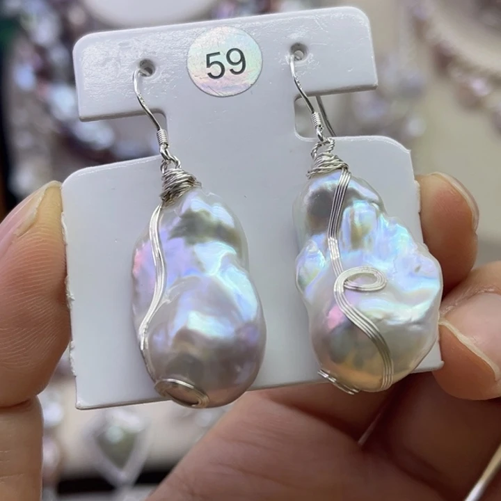 淡水珍珠银S925镶嵌耳饰