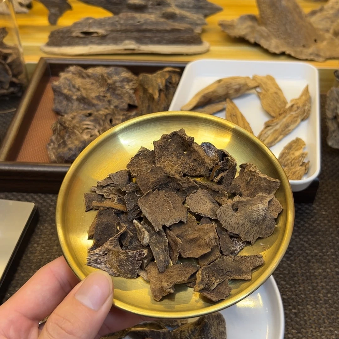 海南天然包头碎料19.8g