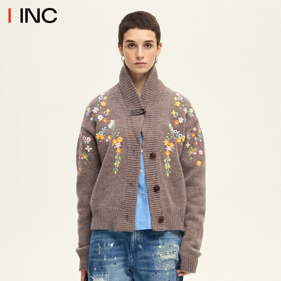 THE SHY STREET 考津毛衣女25AW保暖开衫百搭上衣外套IINC