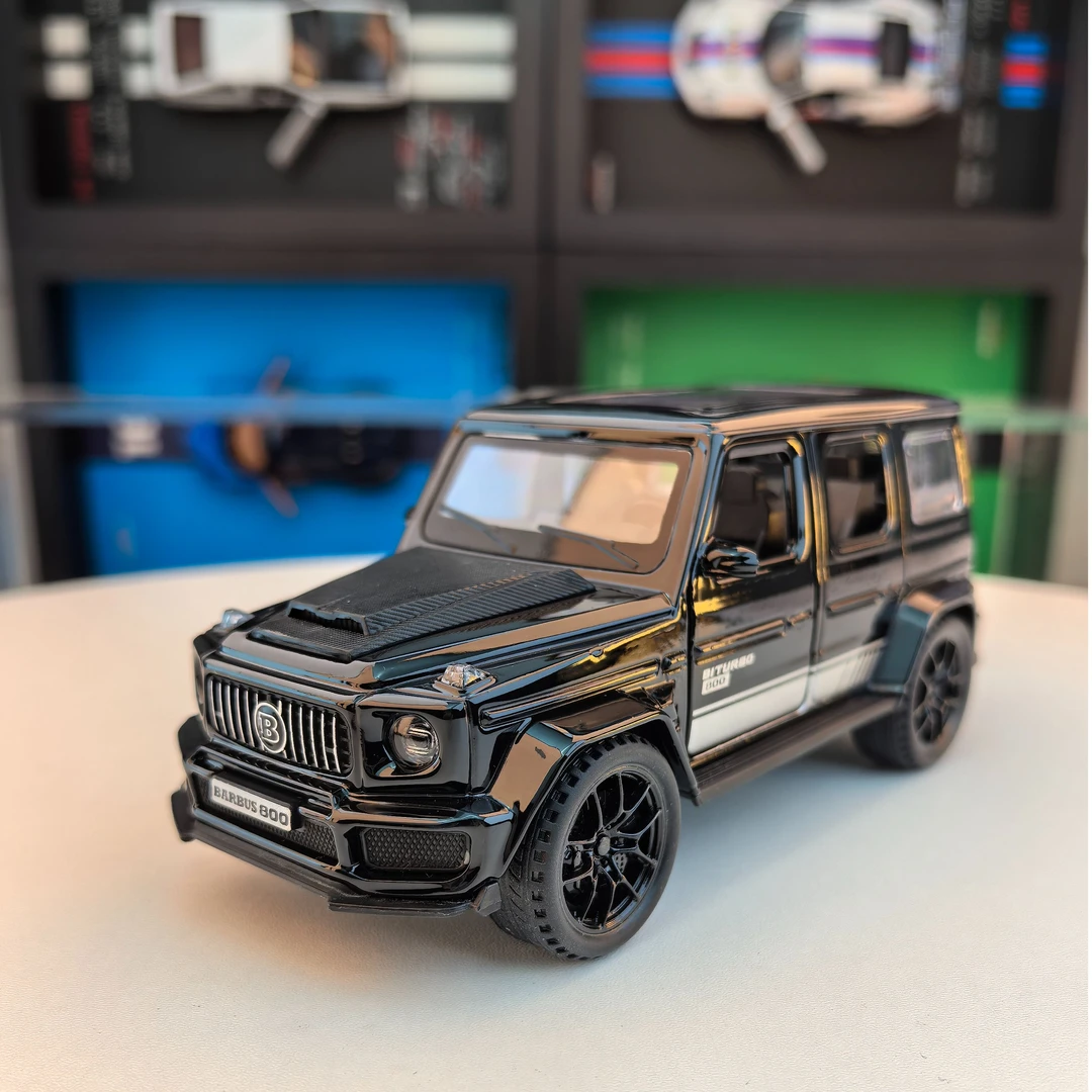 【小奔驰】1:32巴博斯G800-盒-黑