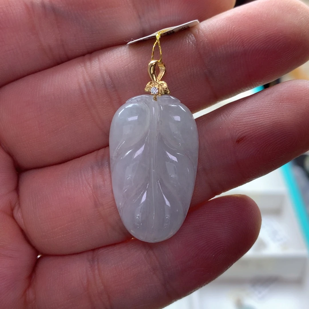 颈饰银S925镶嵌翡翠