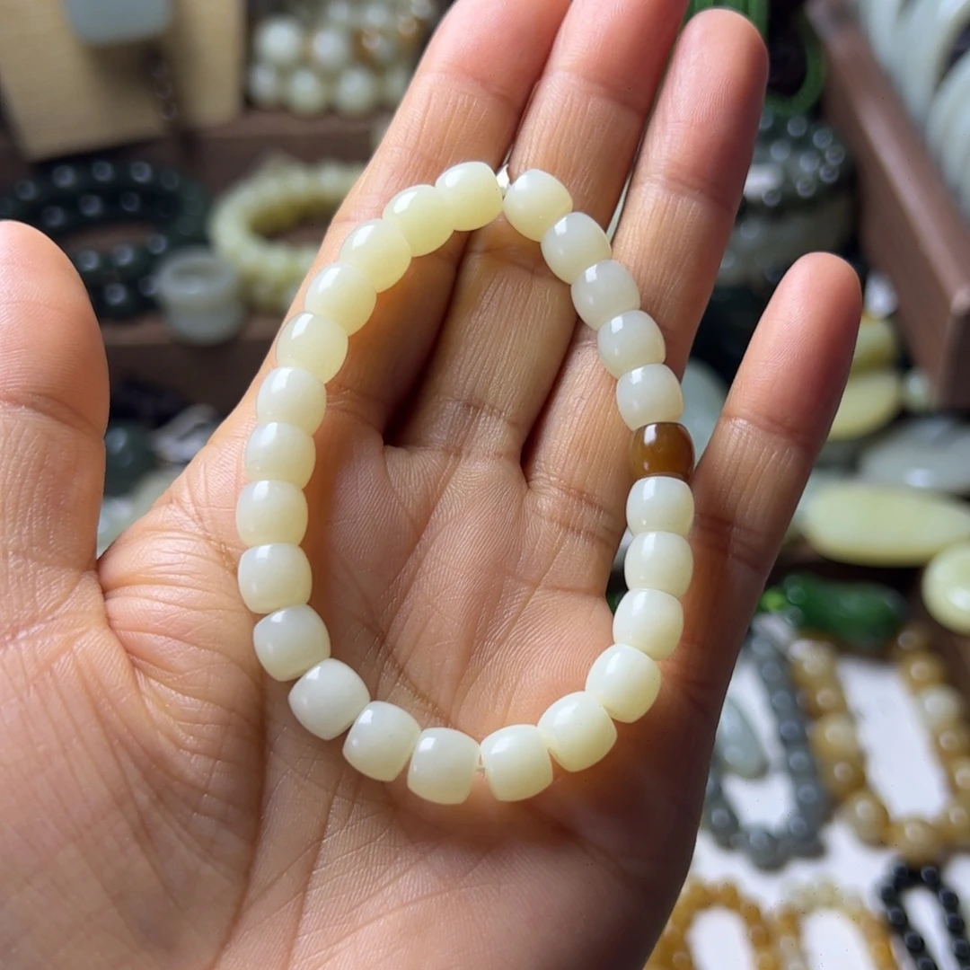 和田玉（糖玉）未镶嵌车挂