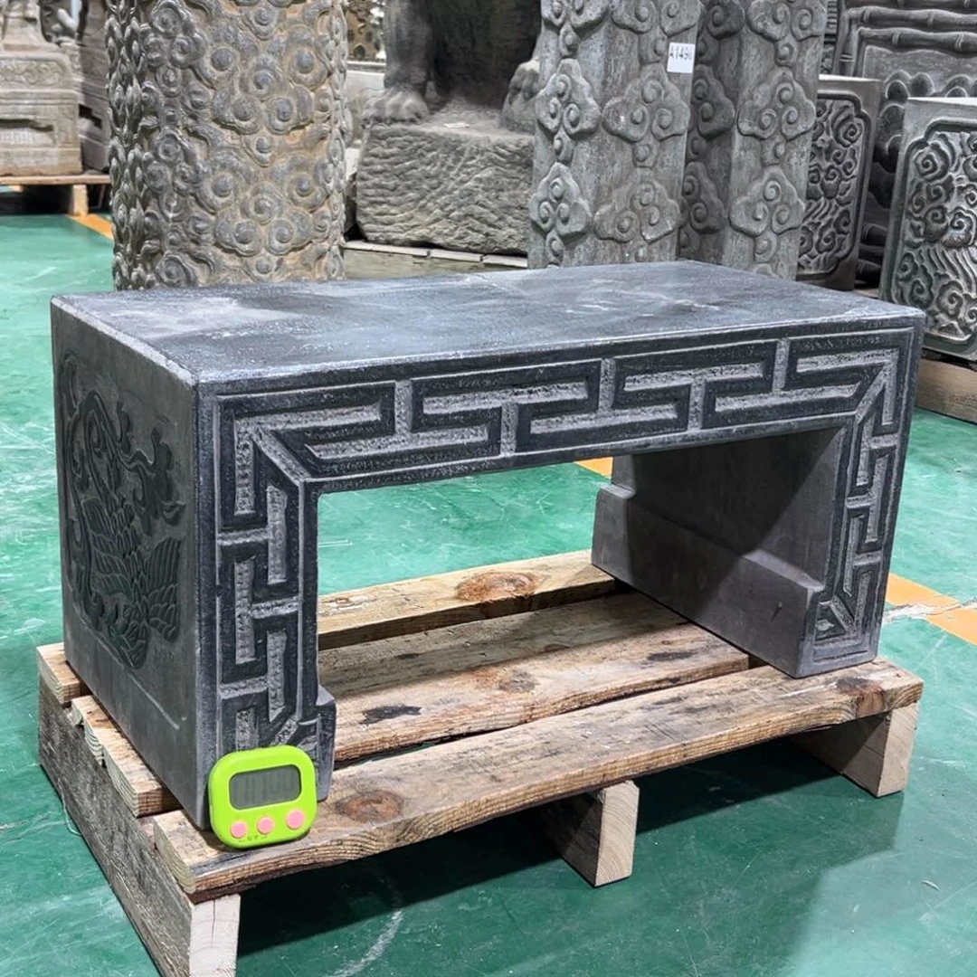 天然青石，竞拍不包邮，石桌一个