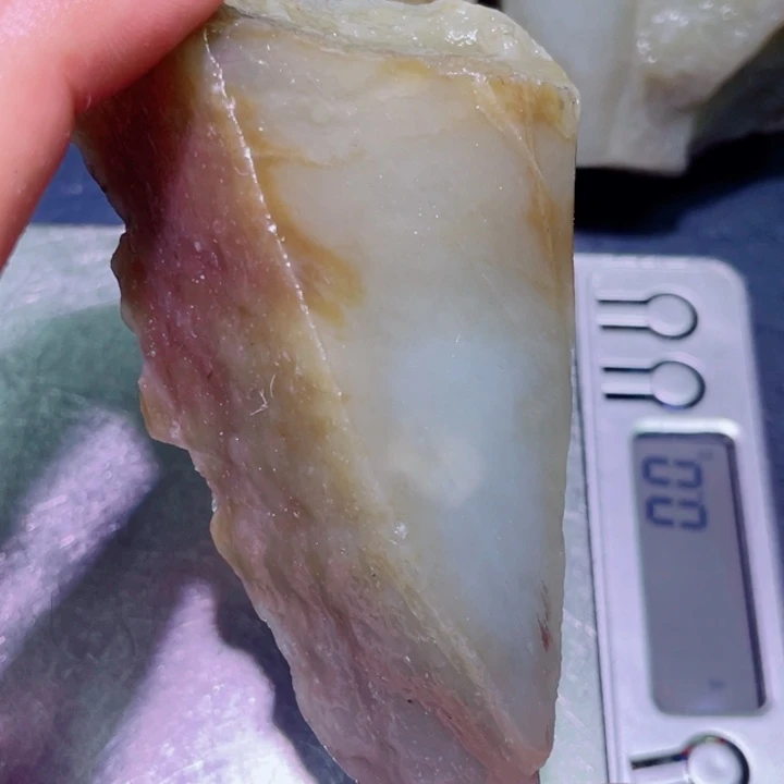 和田玉（糖玉）未镶嵌珠宝半成品