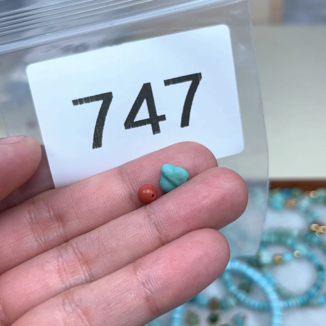 南红玛瑙未镶嵌珠宝奇石