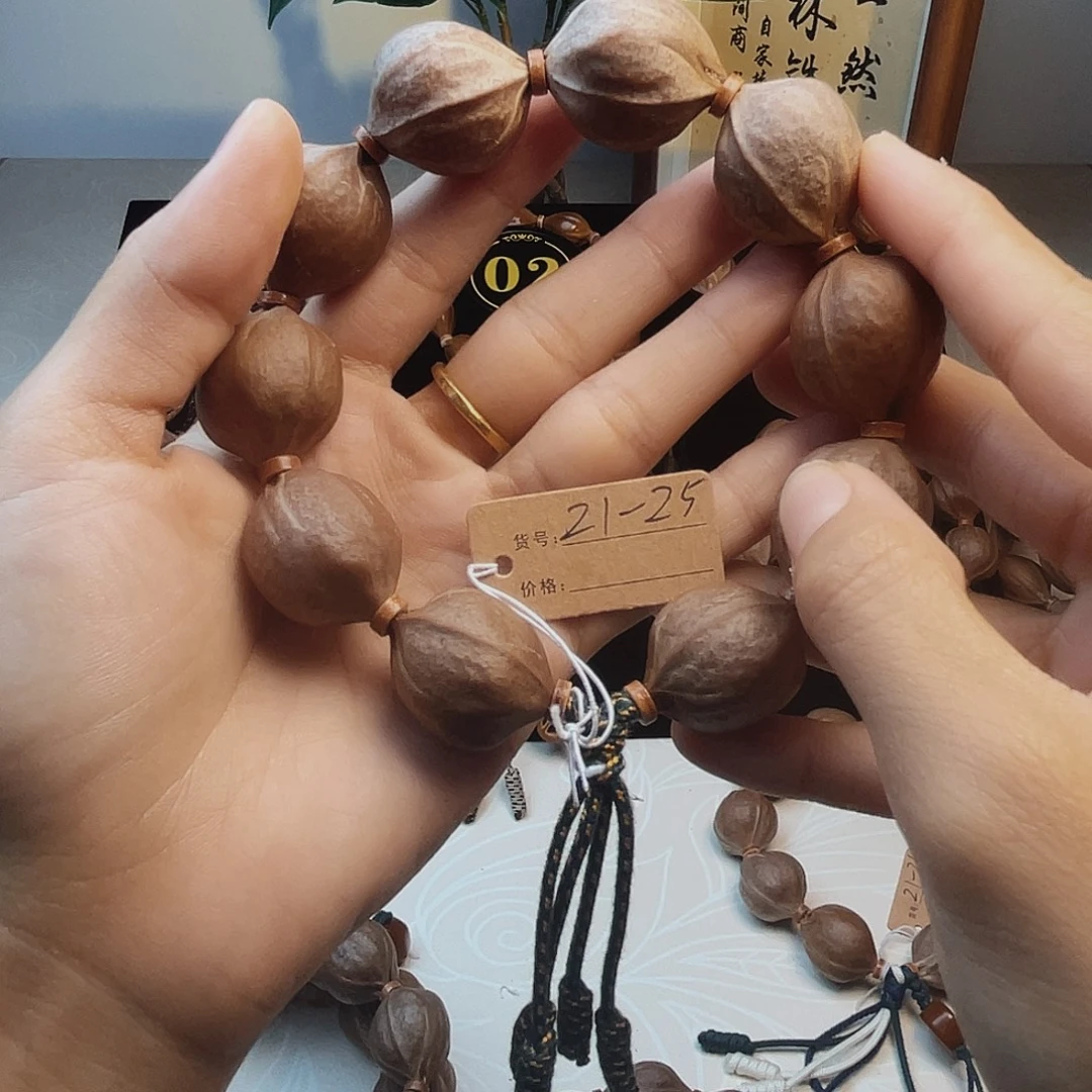 张***亮手串橄榄核梅林铁核21*25