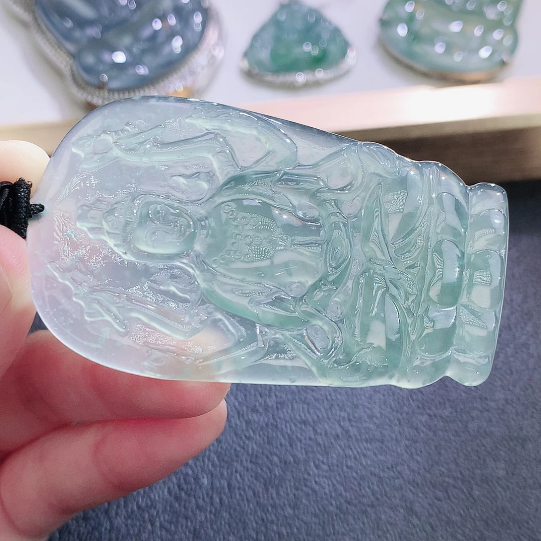 翡翠未镶嵌挂件翡翠