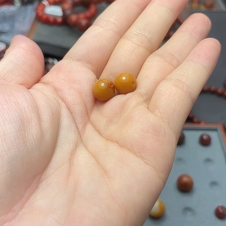 南红玛瑙单珠9mm多样性发1未镶嵌