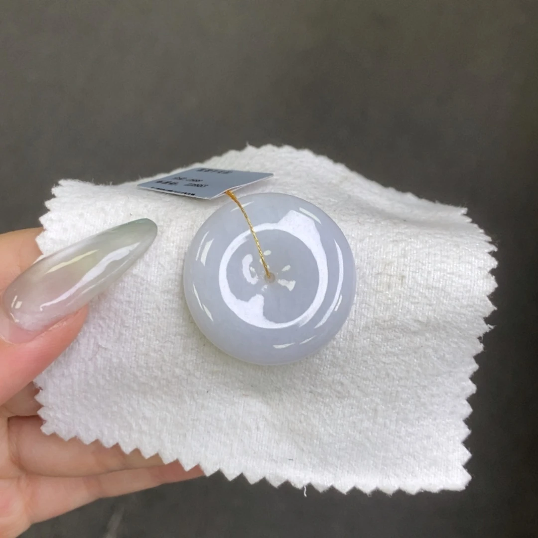 【闪购商品】颈饰未镶嵌翡翠平安扣