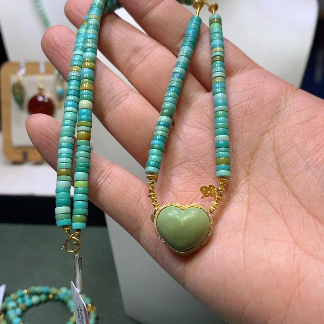 绿松石18K金镶嵌项链