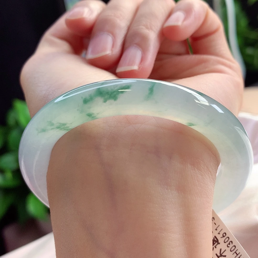 未镶嵌手镯翡翠55-56圈口冰种飘绿花全条透光种水一致11号