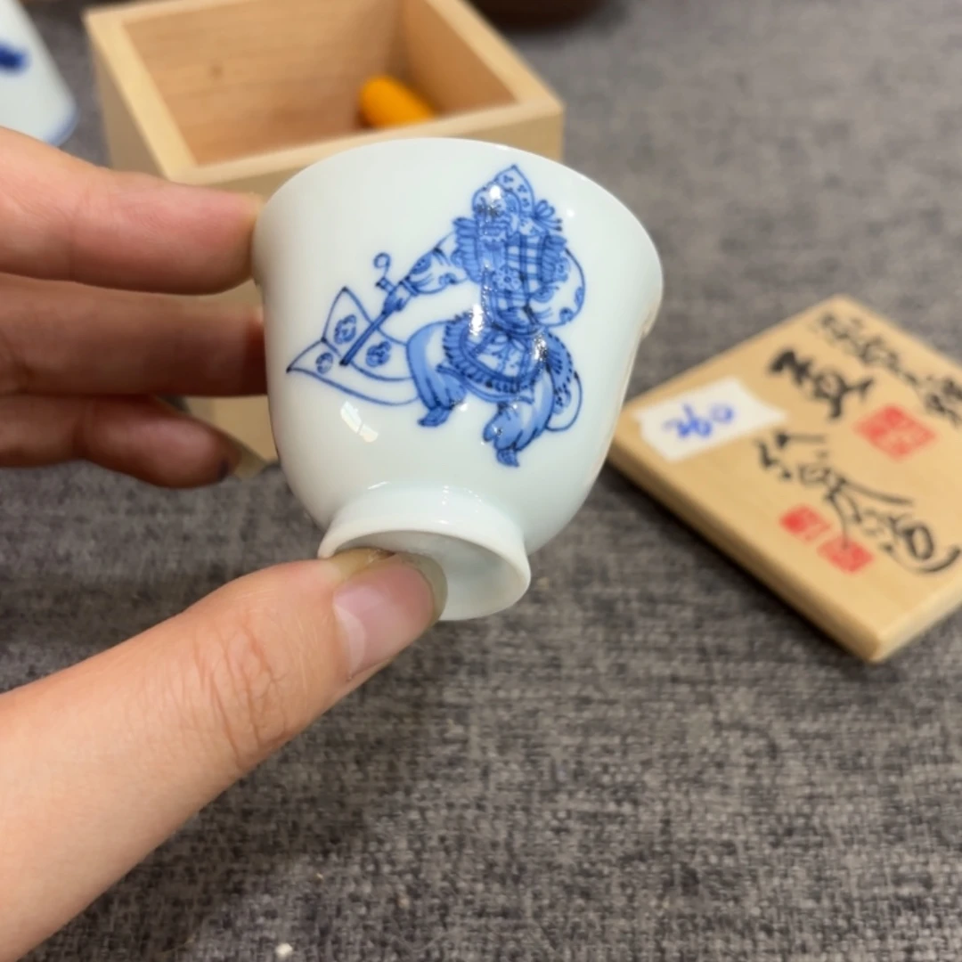 非常好看漂亮的物品