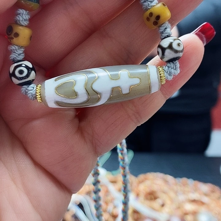 玛瑙/玉髓颈饰合金