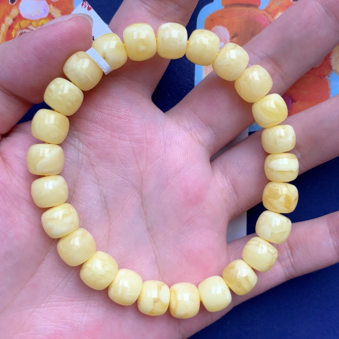 蜜蜡未镶嵌珠宝奇石209