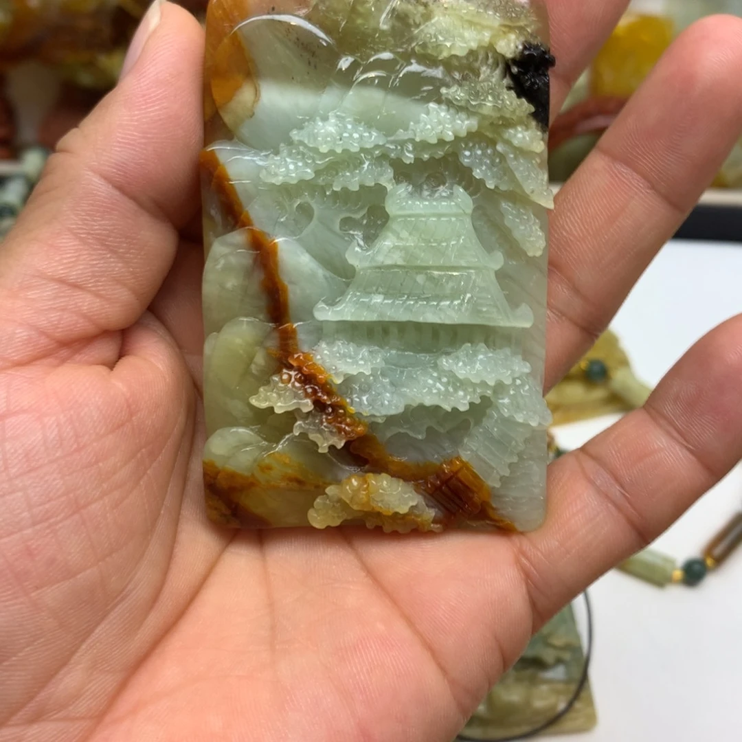 蛇纹石玉颈饰未镶嵌荔**漫