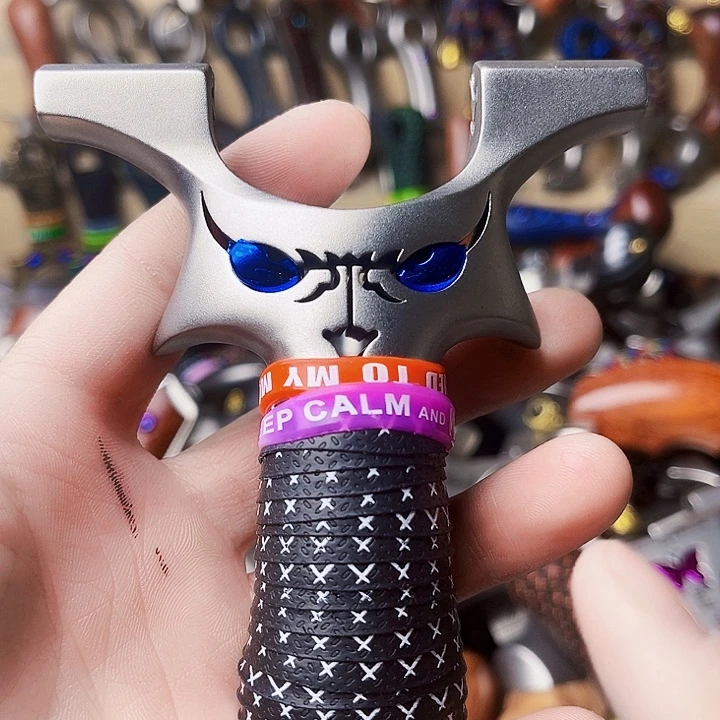 恶魔。          重炮