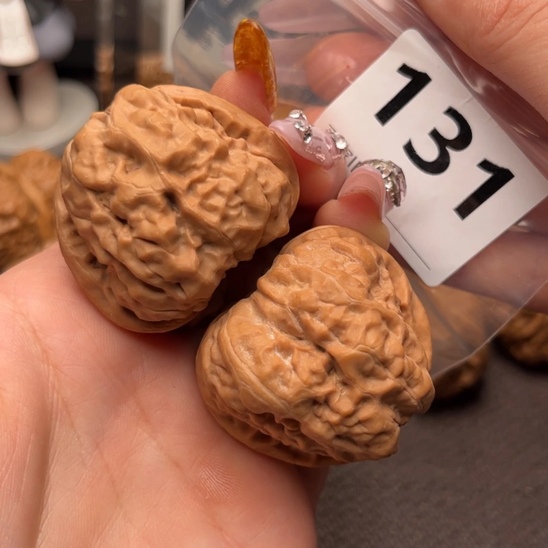 文玩核桃吊坠肚45边41