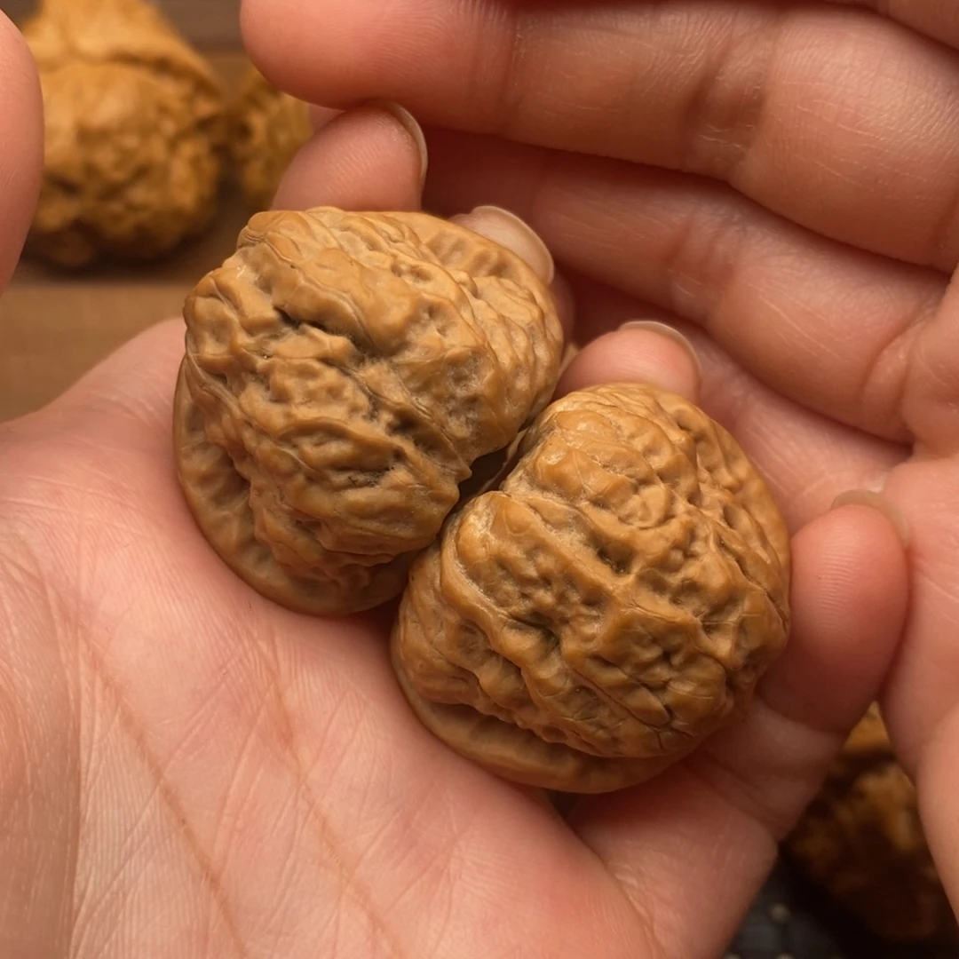 文玩核桃把件第*区全品边35左右