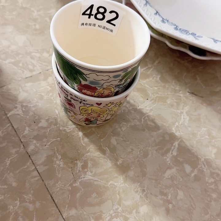 新骨瓷陶瓷碗482两个杯子