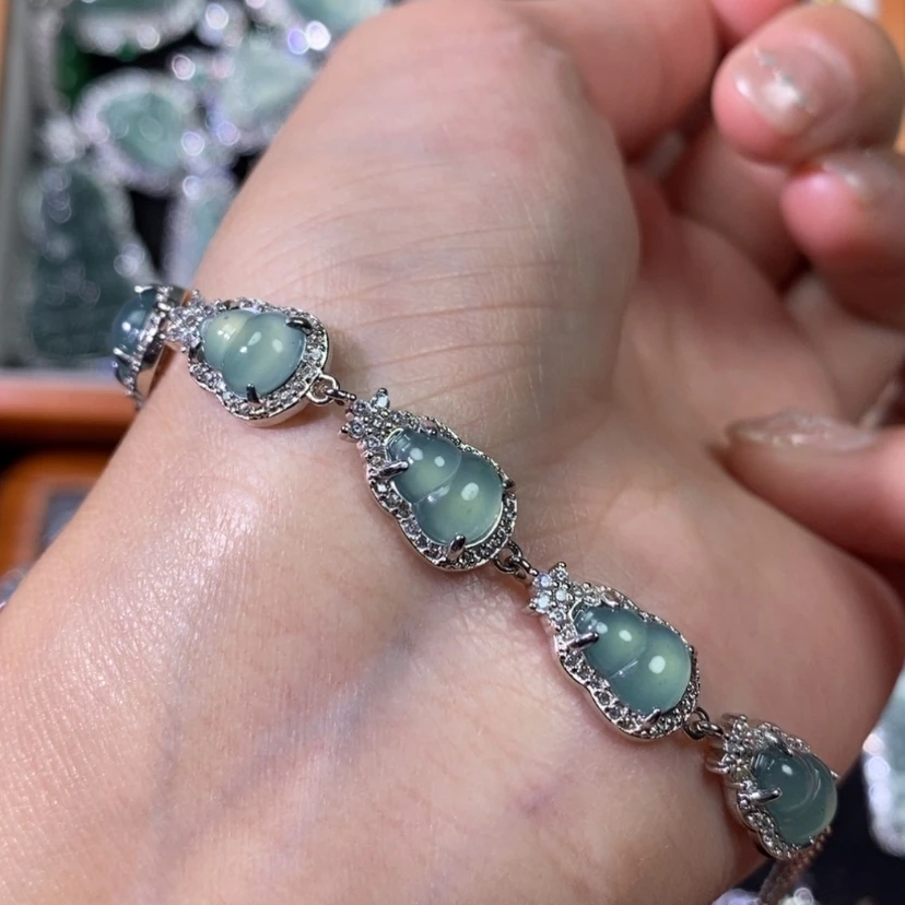 【闪购商品】翡翠颈饰未镶嵌天然