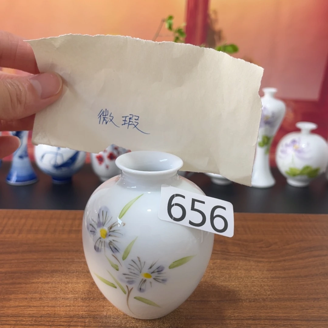 景德镇小花瓶等着你