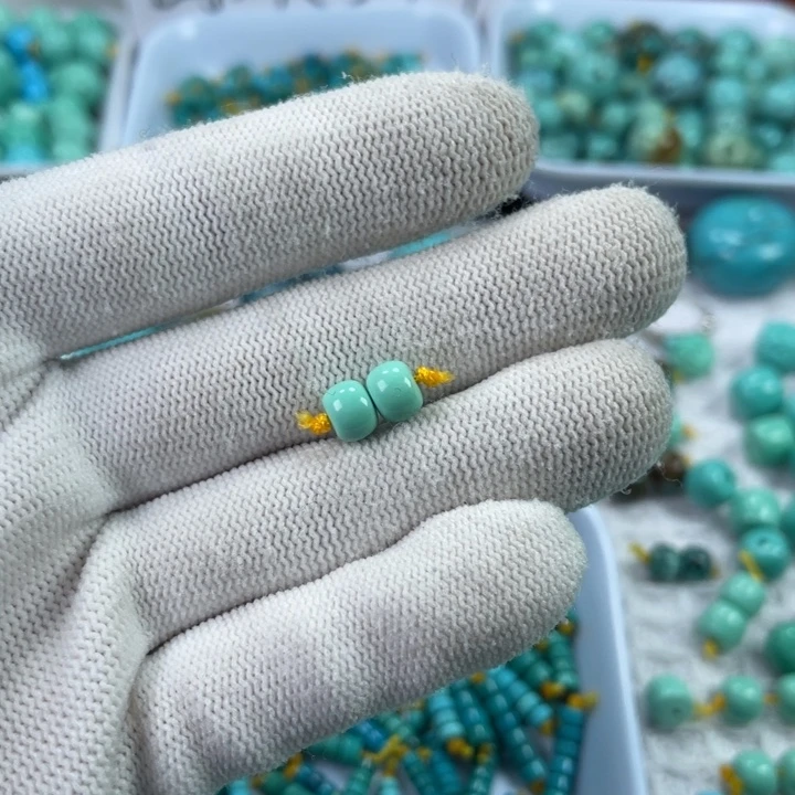 锴***v南红玛瑙未镶嵌手链